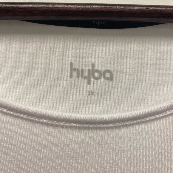 4 for $25 🍒 NWT hyba White Graphic Women's Running Top Size 2x - Picture 5 of 6